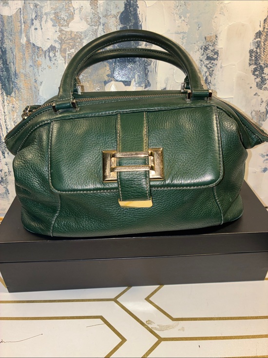 Liz Claiborne Handbags - Vintage Liz Claiborne Dark Green Leather Top-Handle Satchel with Gold Hardware